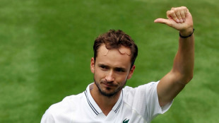 Medvedev vows 'won't be selfish kid' at Wimbledon
