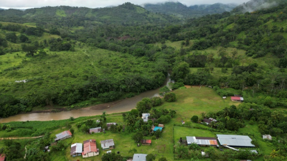 Des villageois promettent de s'opposer "jusqu'au bout" à un barrage pour le canal de Panama