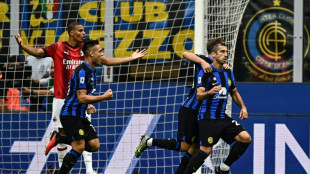 Leaders Inter dish out derby destruction, Napoli stutter at Genoa