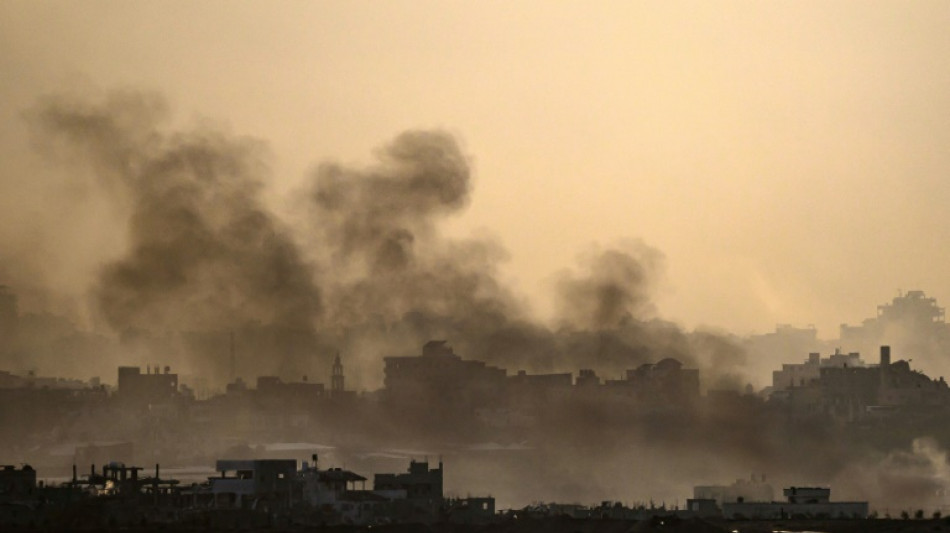 Des dizaines de chars isra&eacute;liens dans le sud de Gaza, tension croissante dans la r&eacute;gion