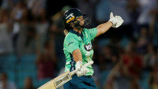 Worth the weight? Van Niekerk decision hands cricket modern day dilemma