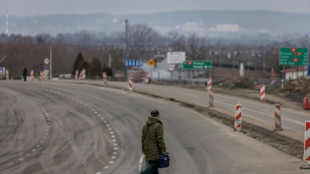 Inqui&eacute;tude m&ecirc;l&eacute;e d'indiff&eacute;rence &agrave; la fronti&egrave;re entre Pologne et Ukraine