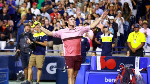 Top-ranked Alcaraz falls to Paul, Medvedev ousted in Toronto