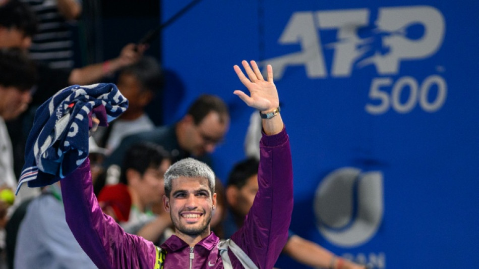 Alcaraz vence Nakashima e vai à semifinal do ATP 500 de Tóquio