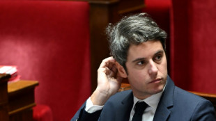 Gouvernement: le duo Macron-Attal joue les prolongations, sur fond de casse-t&ecirc;te Bayrou