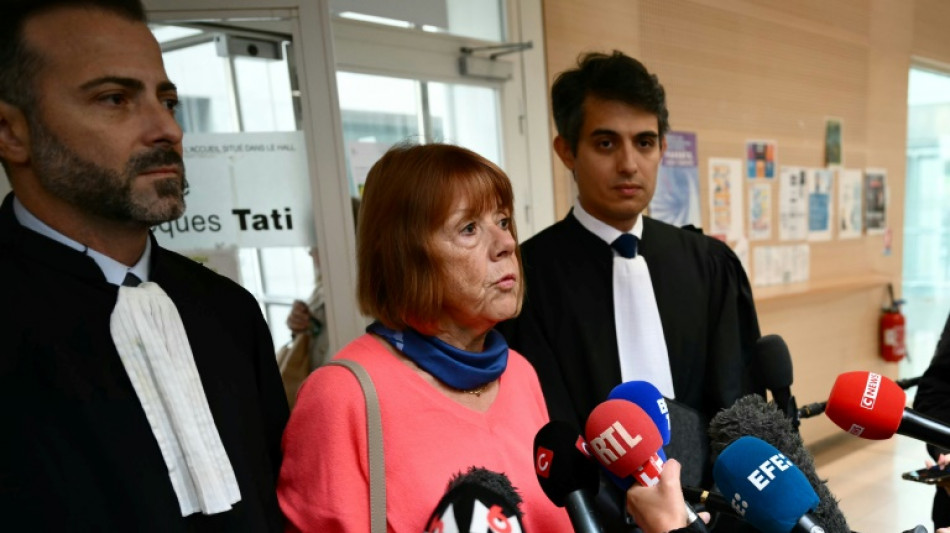 La suite de l'embl&eacute;matique proc&egrave;s des viols de Mazan dans le brouillard