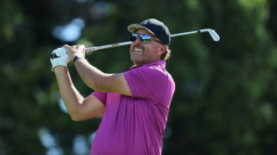 Mickelson 'wholeheartedly' expects LIV golfers at majors