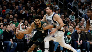 Tatum leads NBA-best Celtics over Mavs while Hawks beat Kings