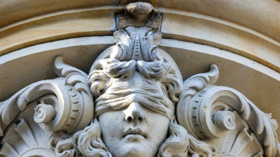 Fast acht Jahre Haft f&uuml;r Betreiber von krimineller Handelsplattform in Hessen