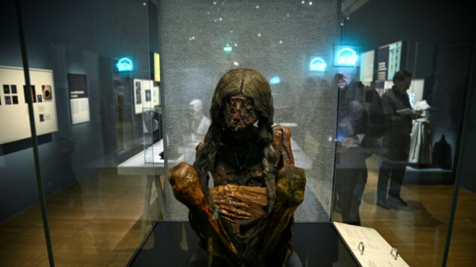 Una exposición en París sobre momias muestra varias piezas andinas