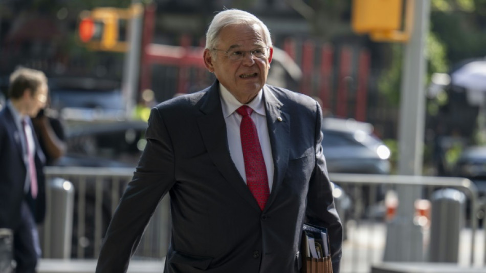 "Corrupci&oacute;n a gran escala": hora de la verdad para senador dem&oacute;crata Bob Men&eacute;ndez en EEUU