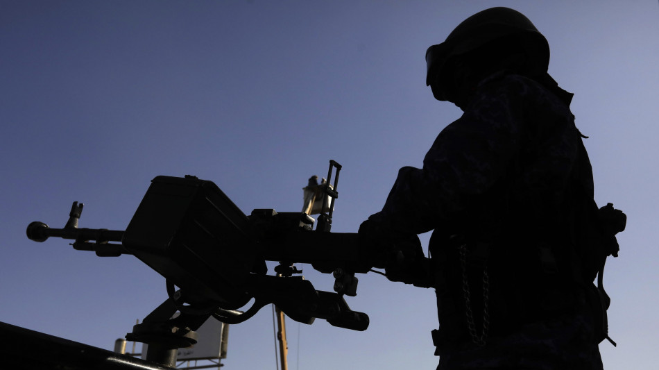 Yemen: Houthi rivendicano 2 attacchi missilistici contro Israele