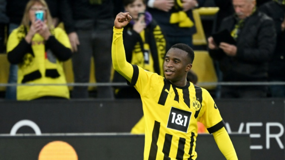 Moukoko extends contract with Borussia Dortmund