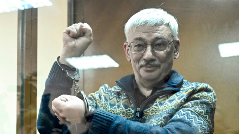 Un tribunal ruso condena al disidente Orlov a dos a&ntilde;os y medio de prisi&oacute;n