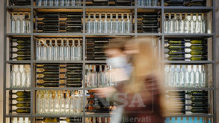 Dazi: Coldiretti, si stima perdita 390 milioni per vino italiano