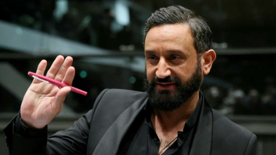 "On est chauds": Hanouna et sa bande renouvelée démarrent en fanfare sur W9