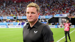 Howe adamant Newcastle 'can't slap money on the table'