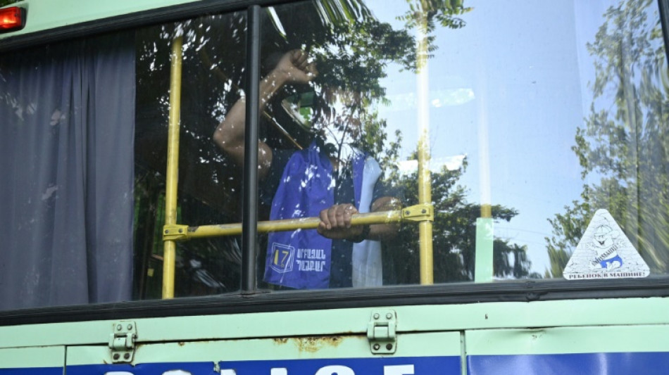 M&aacute;s de 200 manifestantes antigobierno detenidos en Armenia