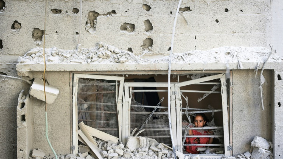 Bombardeos israel&iacute;es siguen machacando Gaza, antes de nuevas negociaciones de tregua