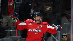 NHL: Alex Ovechkin premier joueur à atteindre les 900 buts