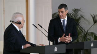 El jefe de gobierno espa&ntilde;ol pide que "no caiga en el olvido" la situaci&oacute;n del pueblo palestino