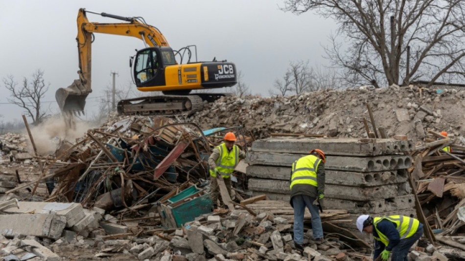 En Ukraine, recycler les d&eacute;bris de la guerre pour reconstruire plus vert et moins cher