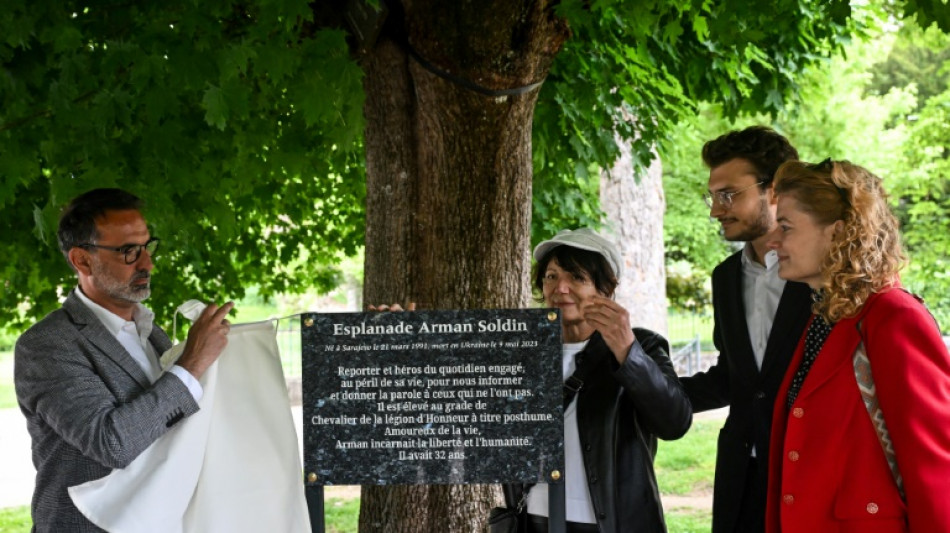 Une esplanade au nom d'Arman Soldin, journaliste de l'AFP tué en Ukraine, inaugurée à Vichy