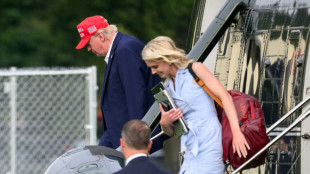 Trump y la Casa Blanca atacan a una periodista de CNN por su pregunta sobre una asistente