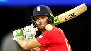 England roar back to beat New Zealand at T20 World Cup