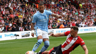 Guardiola happy to hold onto 'unique' Walker