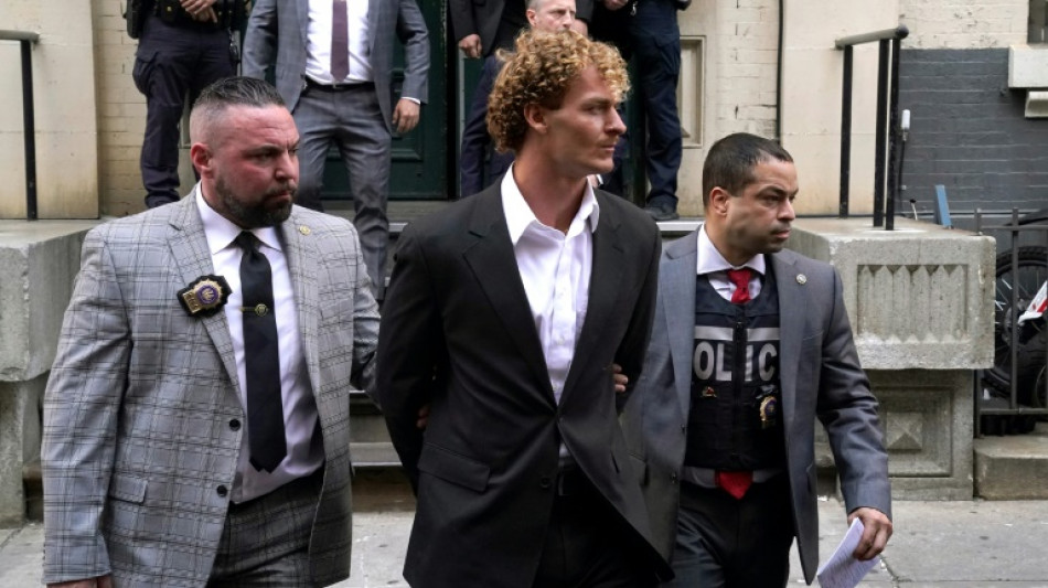 Gros succ&egrave;s d'une cagnotte soutenant un ex-marine inculp&eacute; pour la mort d'un SDF &agrave; New York