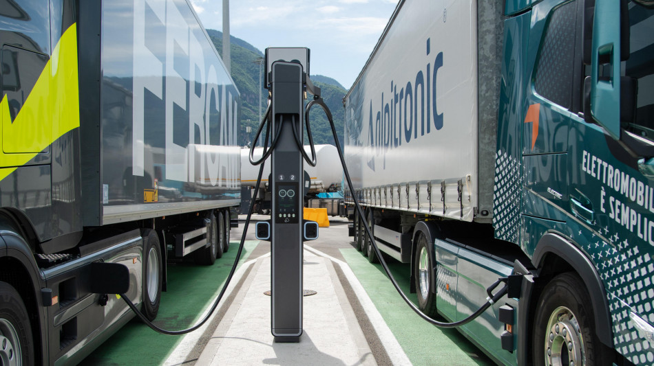 Accordo Pe-Consiglio Ue su emissioni gas serra dei trasporti