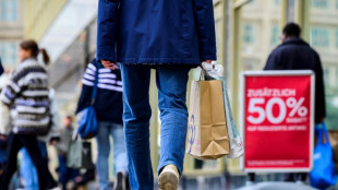 Insolventer Modehersteller Gerry Weber schließt alle rund 40 Geschäfte in Deutschland