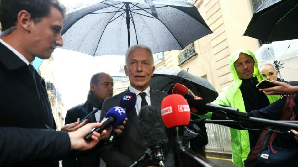 Instabilité politique: le "décrochage" économique est "enclenché", selon le patron du Medef