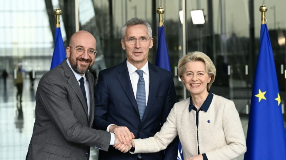Nato und EU sagen Ukraine weitere Hilfe zu