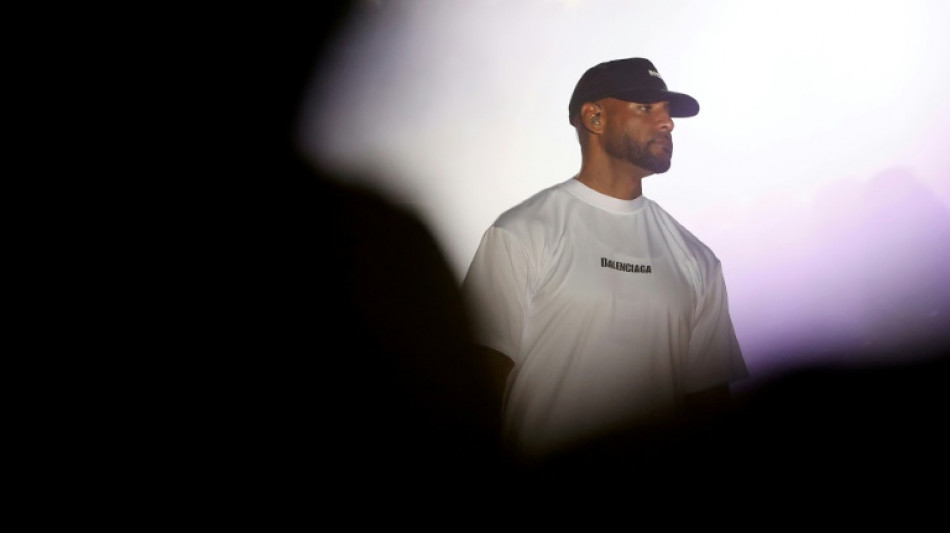 Une amende requise contre Booba pour des injures envers Zineb El Rhazoui