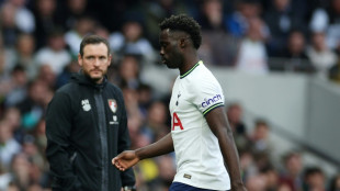 Sanchez leaves Spurs for Galatasaray
