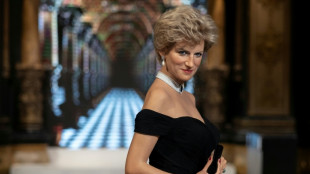 Lady Di, en el museo de cera de Par&iacute;s con su "vestido de la venganza"