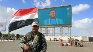 Rebeldes hutíes de Yemen dicen que ataques israelíes dejaron nueve muertos y 174 heridos