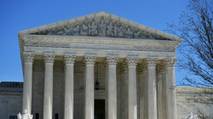La Corte Suprema de EEUU aborda el pol&eacute;mico caso del creador de la camiseta anti-Trump