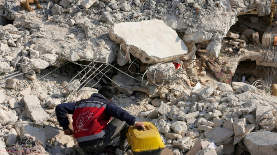 Turquie: au moins un mort et des dizaines de bless&eacute;s apr&egrave;s une r&eacute;plique du s&eacute;isme