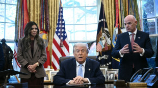 Trump anuncia emiss&atilde;o r&aacute;pida de vistos para torcedores com ingressos para Copa do Mundo de 2026