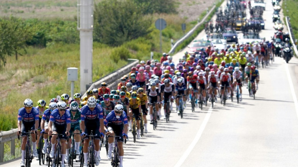 Molano beats Groves in sprint to stage 12 Vuelta victory