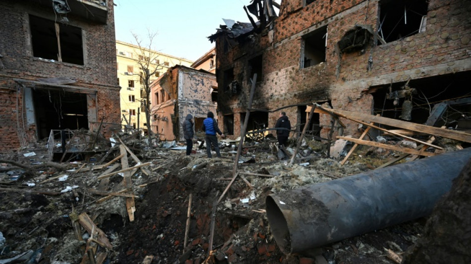 Ukraine: quatre morts dans des attaques "massives" russes, coupures d'&eacute;lectricit&eacute; &agrave; Kiev