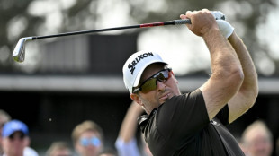 Fox recalls cricket great Warne after St Andrews golf win
