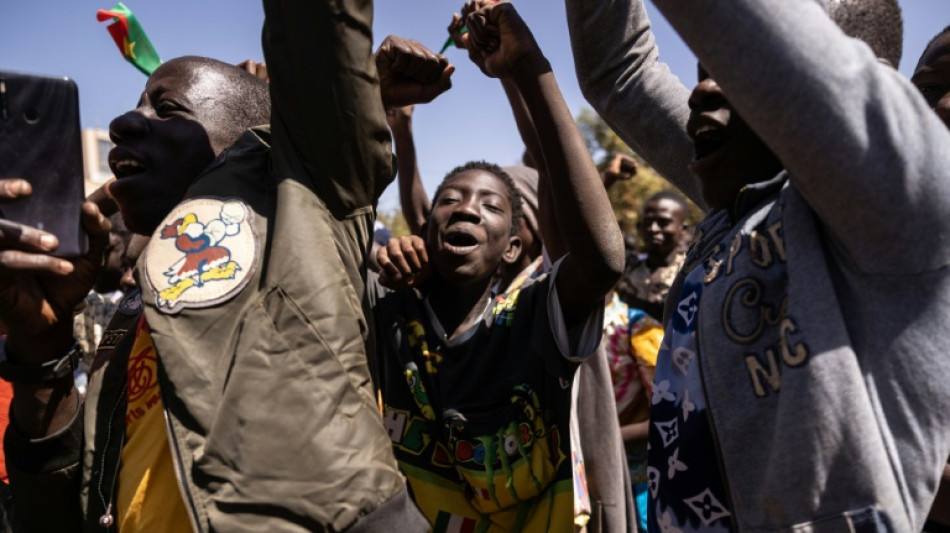 El presidente derrocado de Burkina se encuentra "bien f&iacute;sicamente"