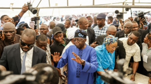 Regierungskandidat bei Pr&auml;sidentschaftswahl in Nigeria mit den meisten Stimmen