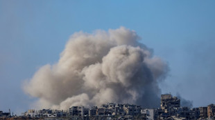 Nouvelles frappes isra&eacute;liennes sur Gaza, appels aux n&eacute;gociations sur les otages
