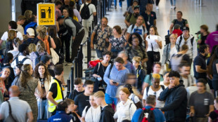 Chef des Amsterdamer Flughafens Schiphol tritt zur&uuml;ck