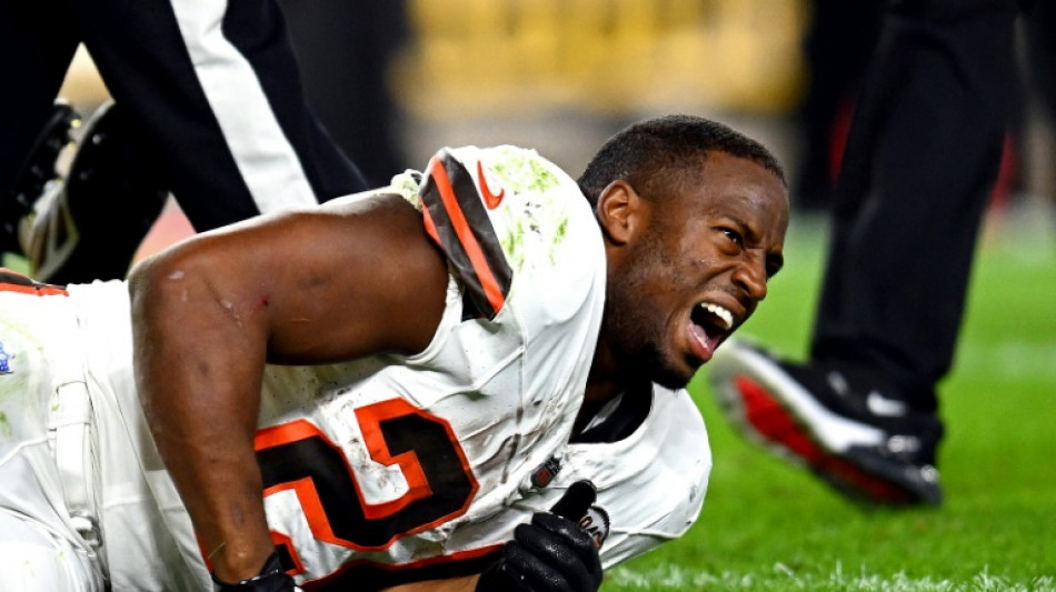 Steelers down Browns after Chubb horror injury; Saints win